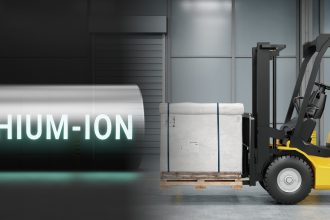 lithium-ion-battery-with-fully-charged-power-level-3d-rendering-li-ion-neon-energy-storage-device-power-charging-technology-illustration-concept-forklift-truck-warehouse-moving-loading-cardboard-pallet-box-with-copy-space-background