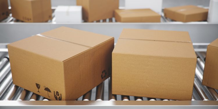 3d-illustration-packages-delivery-packaging-service-parcels-transportation-system-concept-cardboard-boxes-conveyor-belt-warehouse-three-conveyor-belts